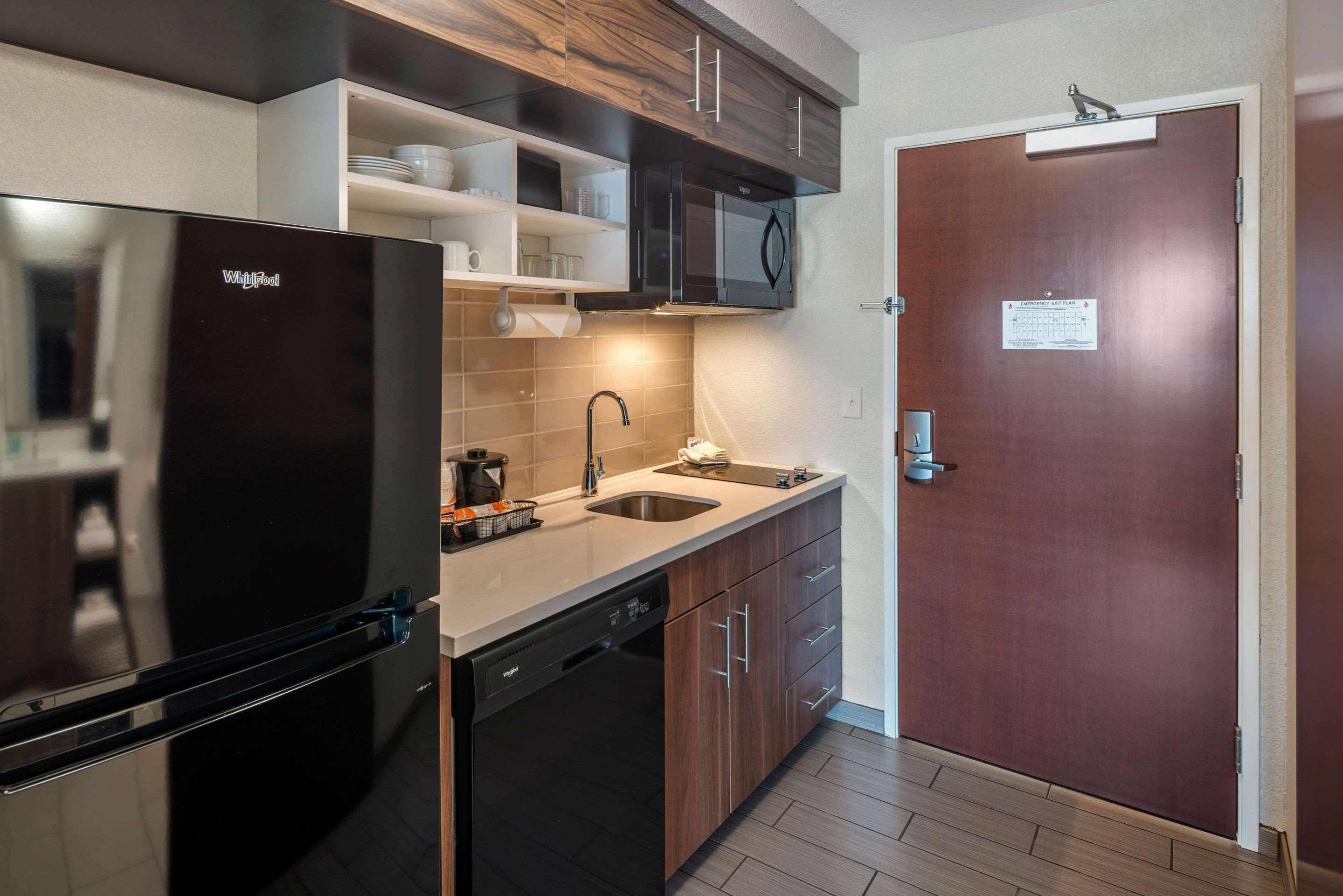 Mainstay Suites Coeur D'Alene Exterior photo